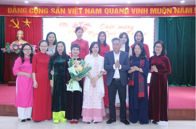 Thông báo V/v đảm bảo an toàn dữ liệu người sử dụng dịch vụ trong quá trình cung cấp dịch vụ bưu chính, viễn thông trên địa bàn Thành phố